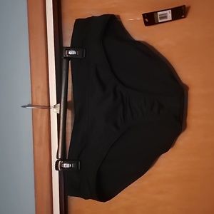 Women's Nike bikini bottoms, NWT, size XL